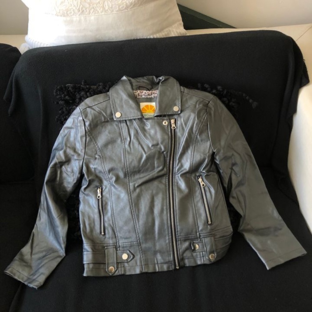 Veste simili cuir taille S C&C